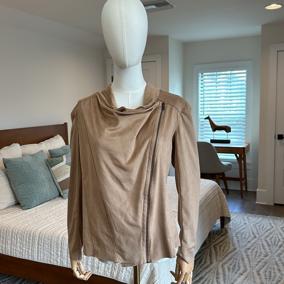 Mote jacket - Picture 2 of 8